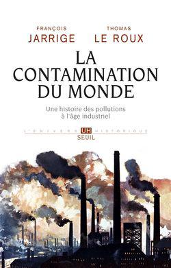 couverture du livre par un poaysage de fumées industrielles