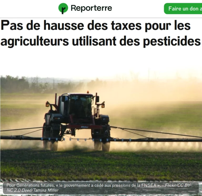 copie d'écran site Reporterre un tracteur pulvérisant une culture de pesticide chimique de synthèse