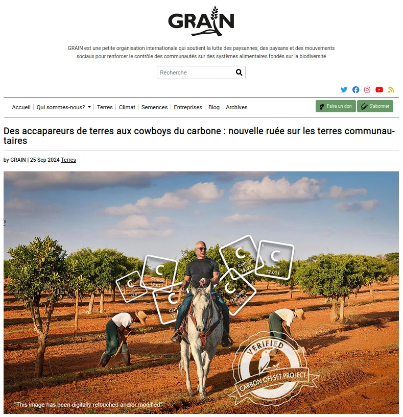 photo montage d'un cow boy à cheval dans un champ travaillé à la main par des paysans locaux