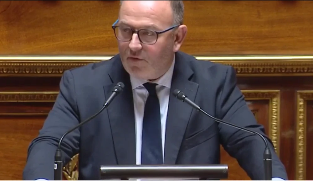 photo de Laurent Duplomb à la tribune du Sénat source Public Sénat