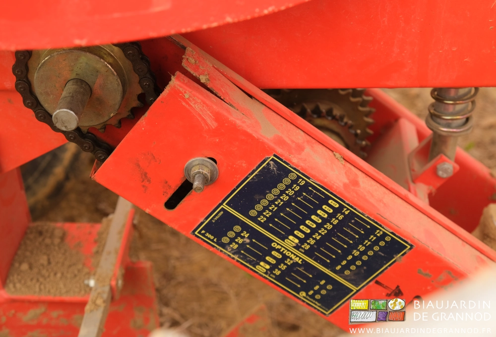 photo proche des pignons type vélo qui modifient la densité de plantation